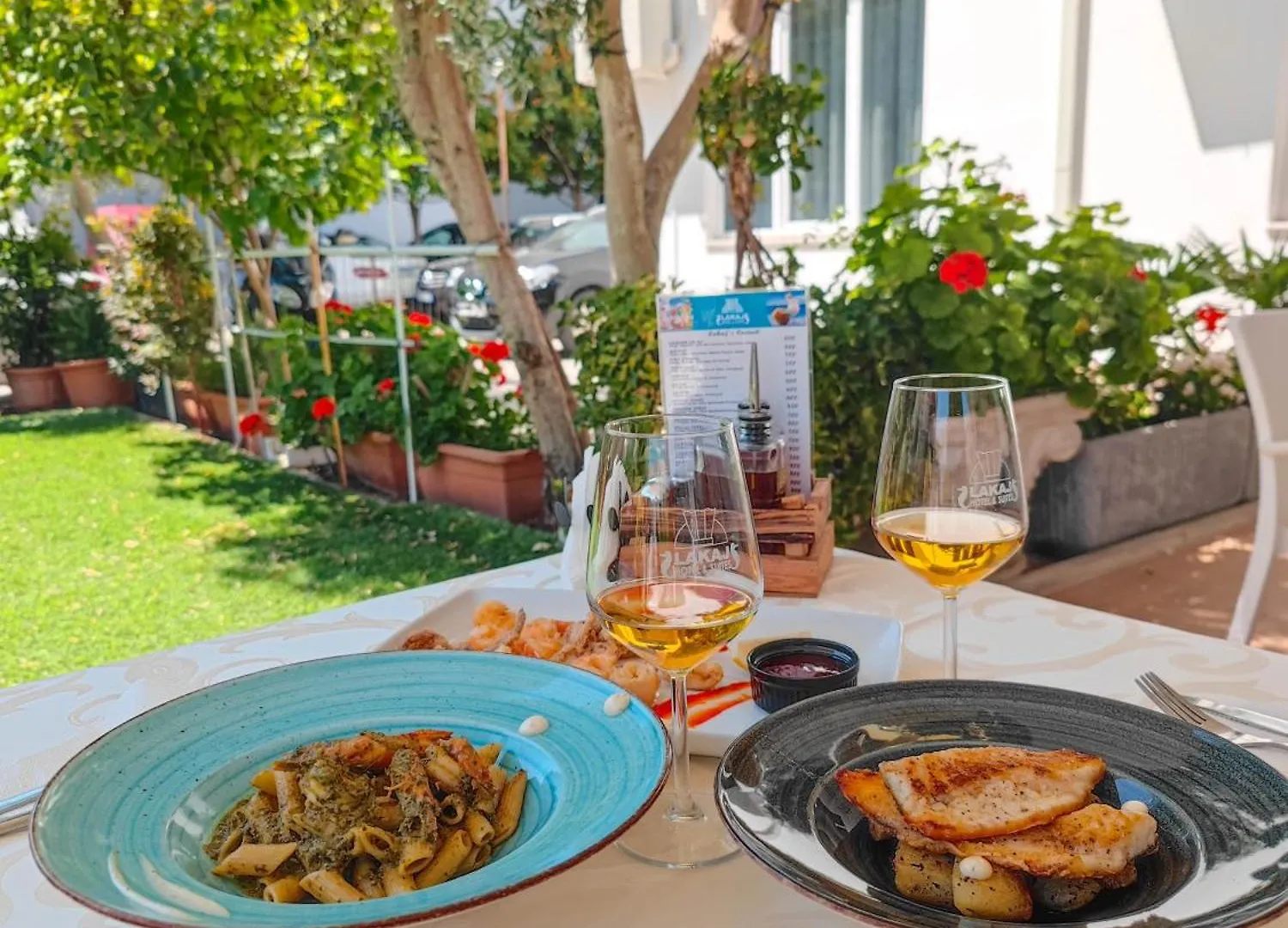 Hotel Lakaj Velipojë 3*,  Arnavutluk